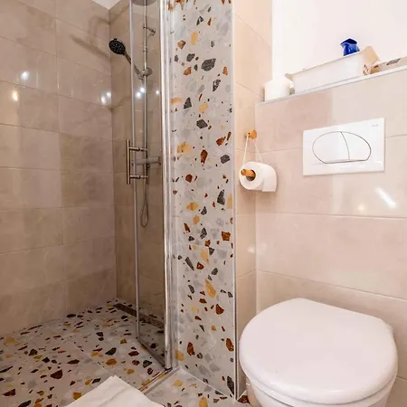 In 5643 Tribalj (Primorsko-Goranska)